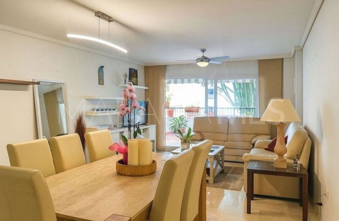 Lägenhet for sale in Guadalmina Baja