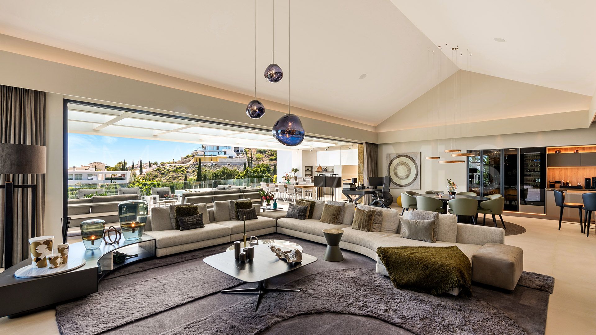 Villa for sale in Los Flamingos Golf