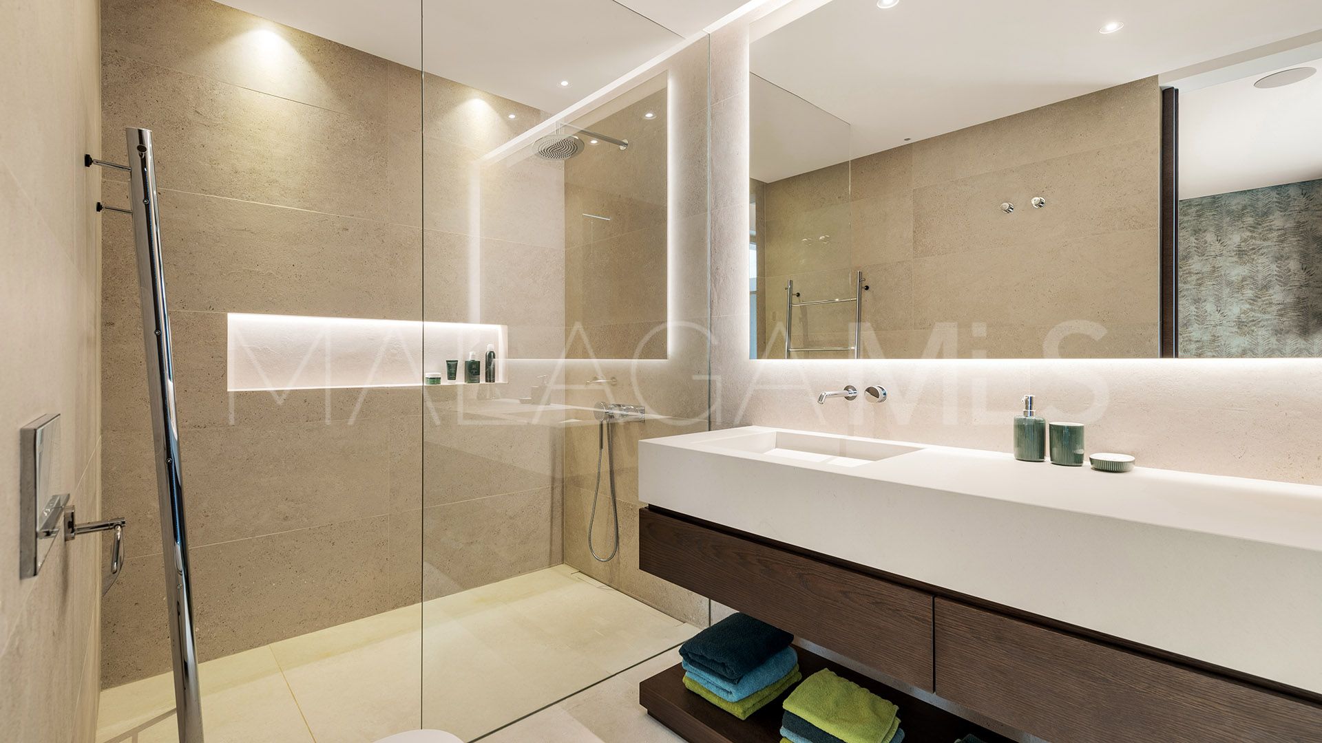 Villa for sale in Los Flamingos Golf