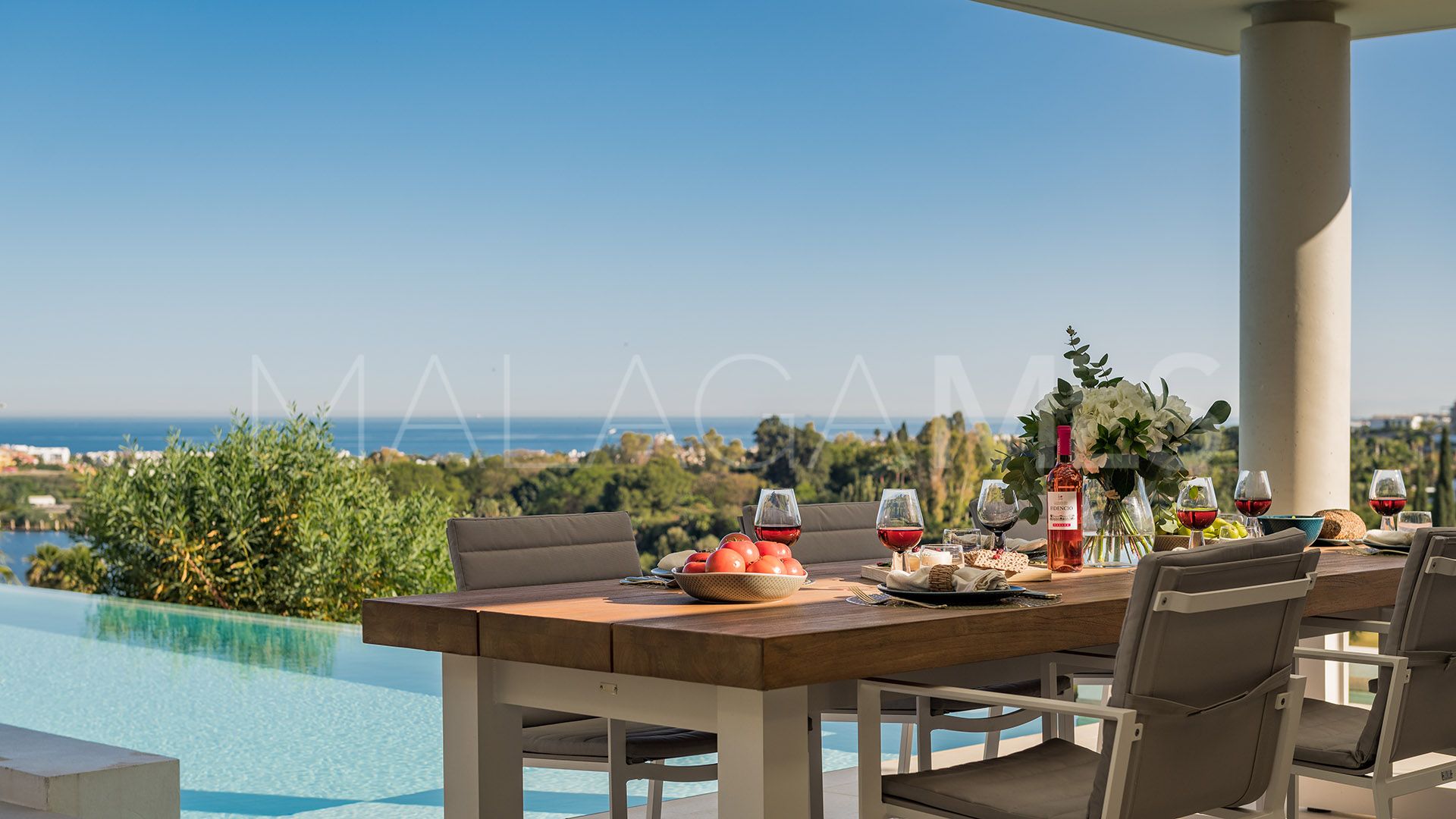 Villa for sale in Los Flamingos Golf