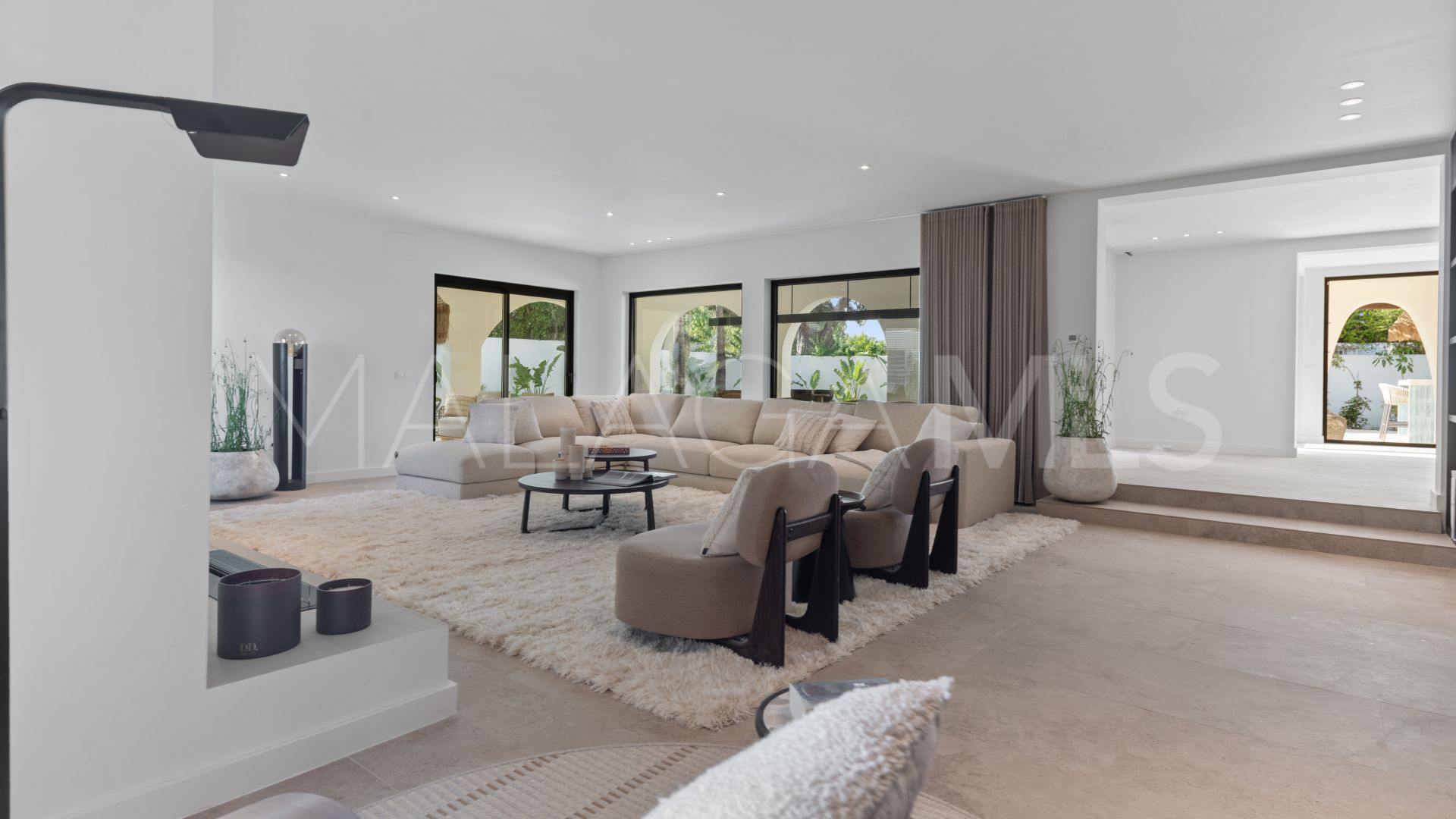 Villa for sale in Casasola