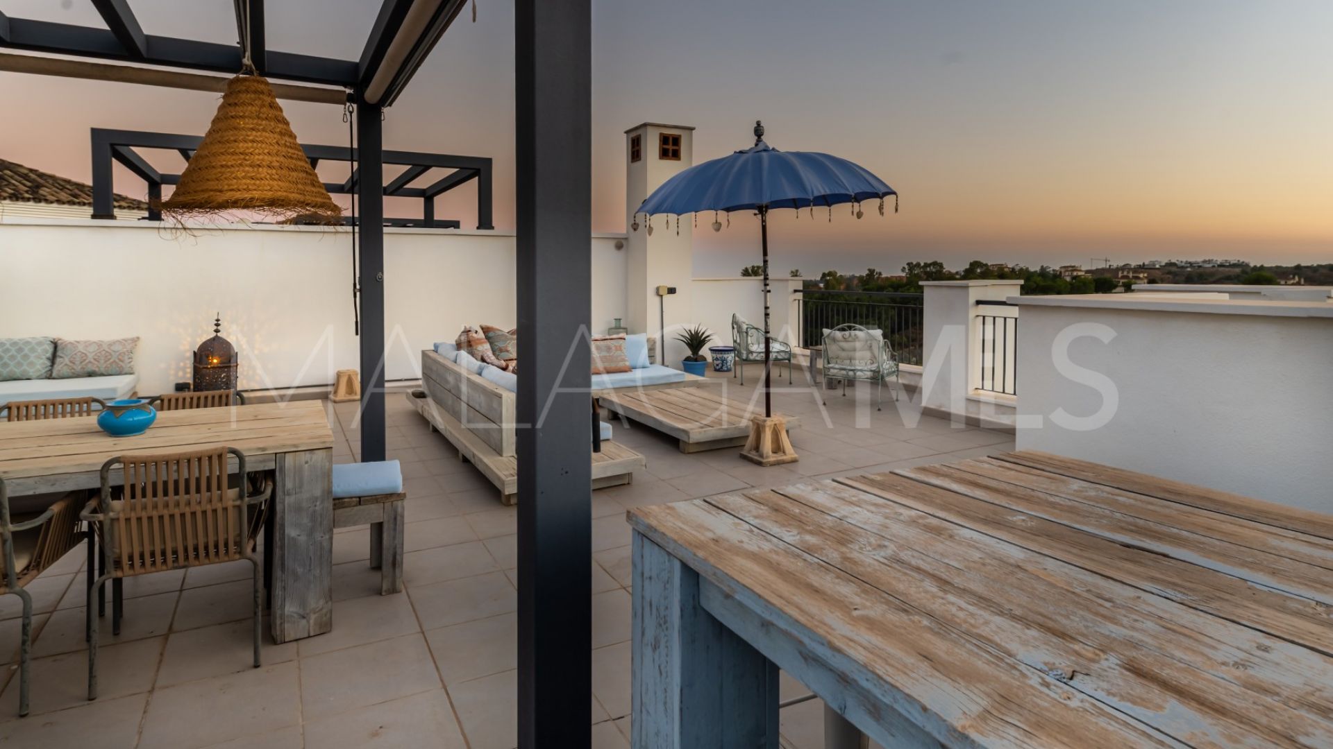 Zweistöckiges penthouse for sale in Los Arqueros