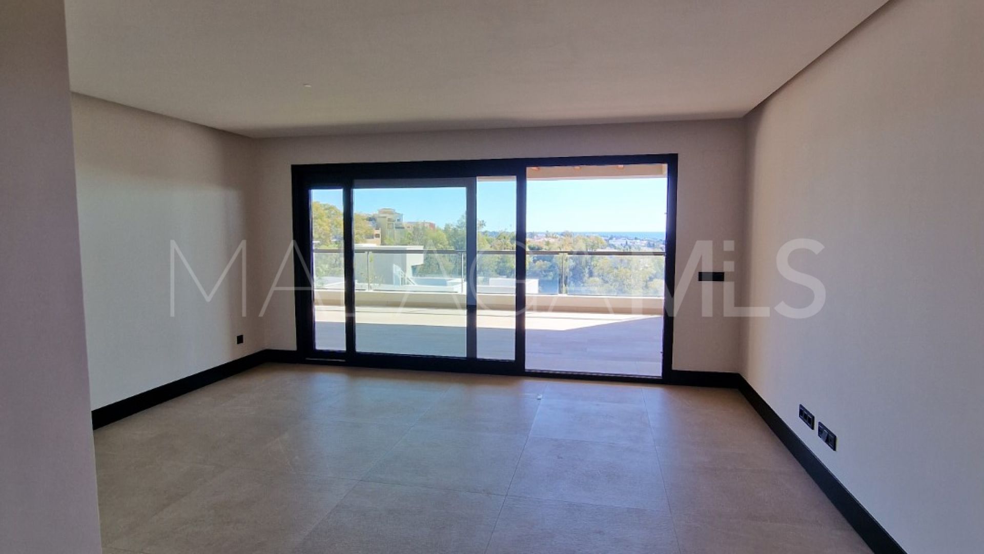 Apartment for sale in Nueva Andalucia