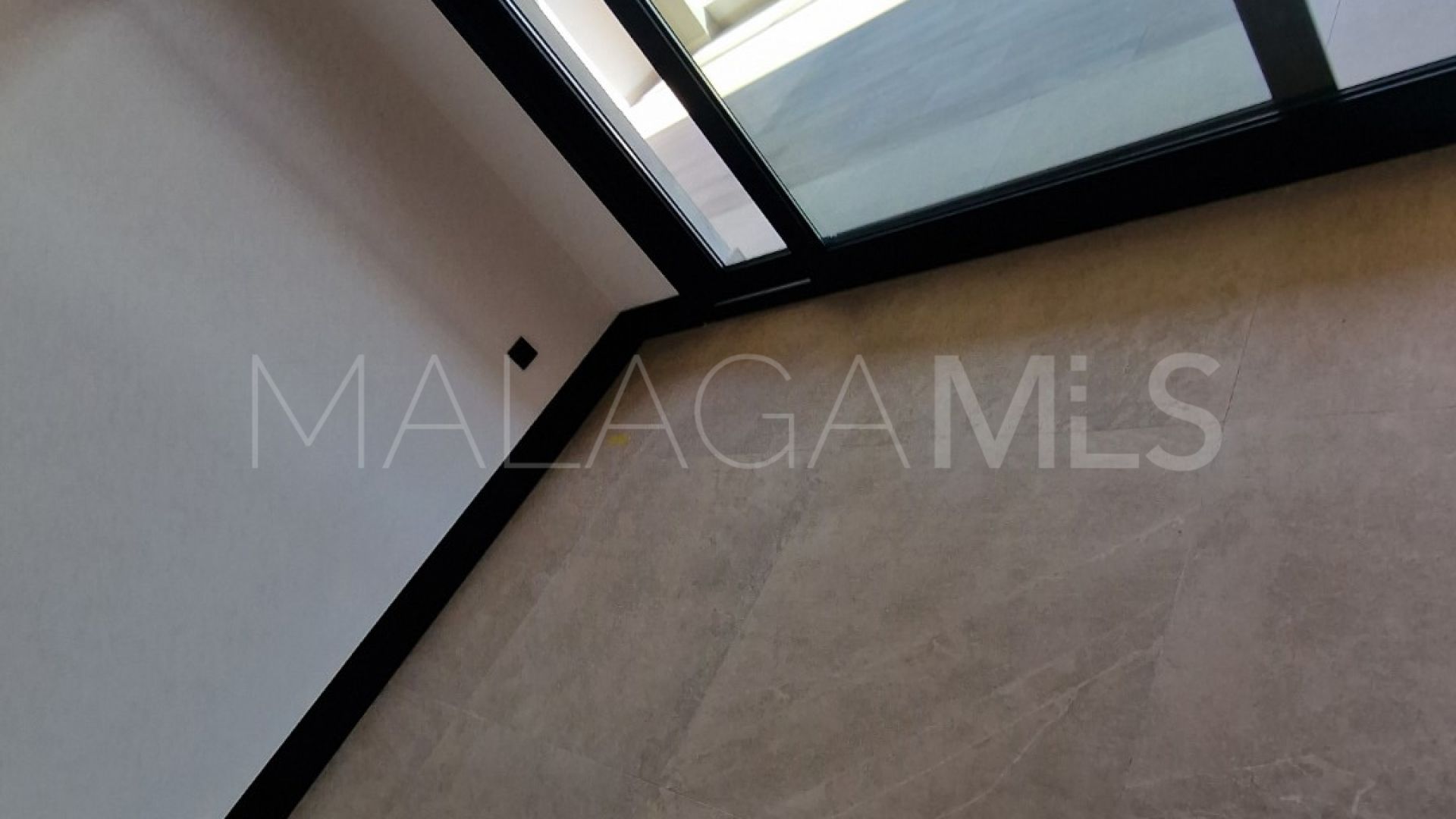 Apartment for sale in Nueva Andalucia