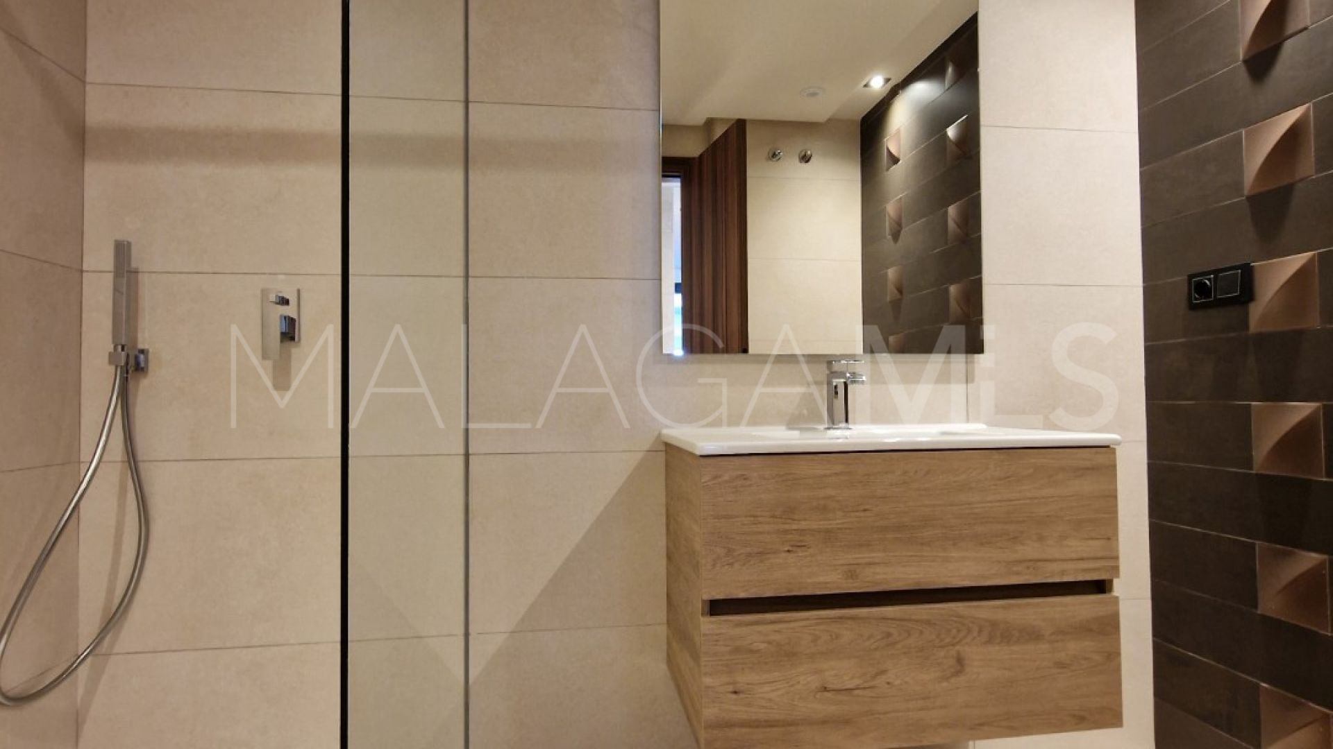 Apartment for sale in Nueva Andalucia