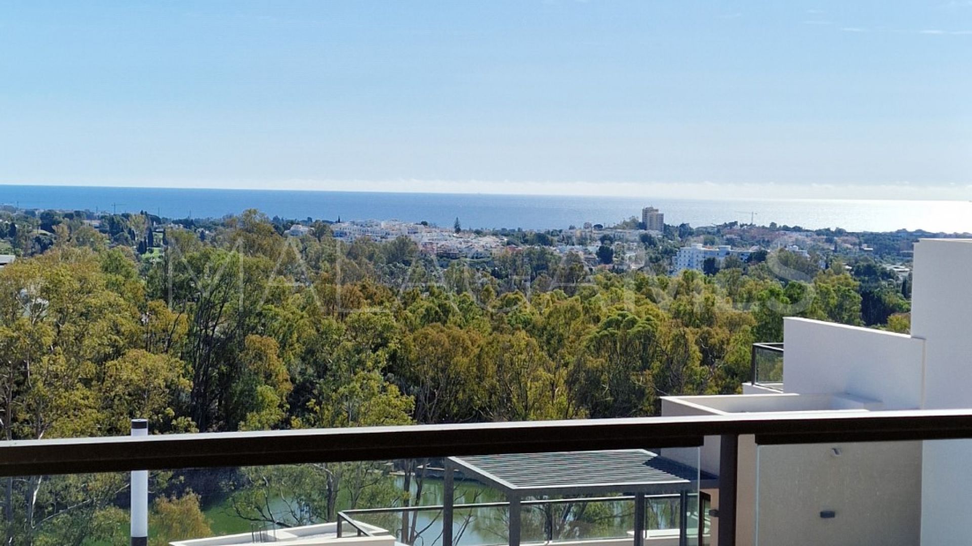 Apartment for sale in Nueva Andalucia