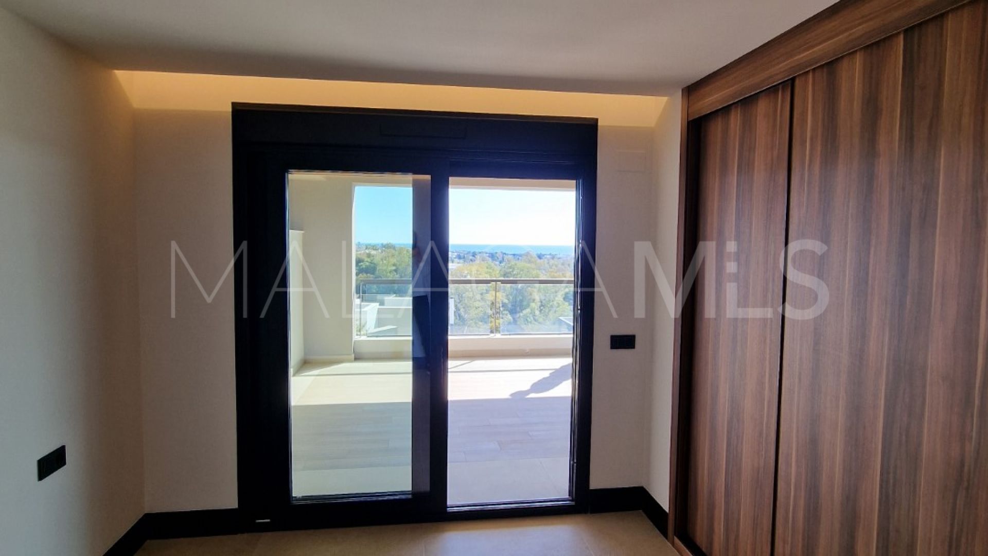 Apartment for sale in Nueva Andalucia