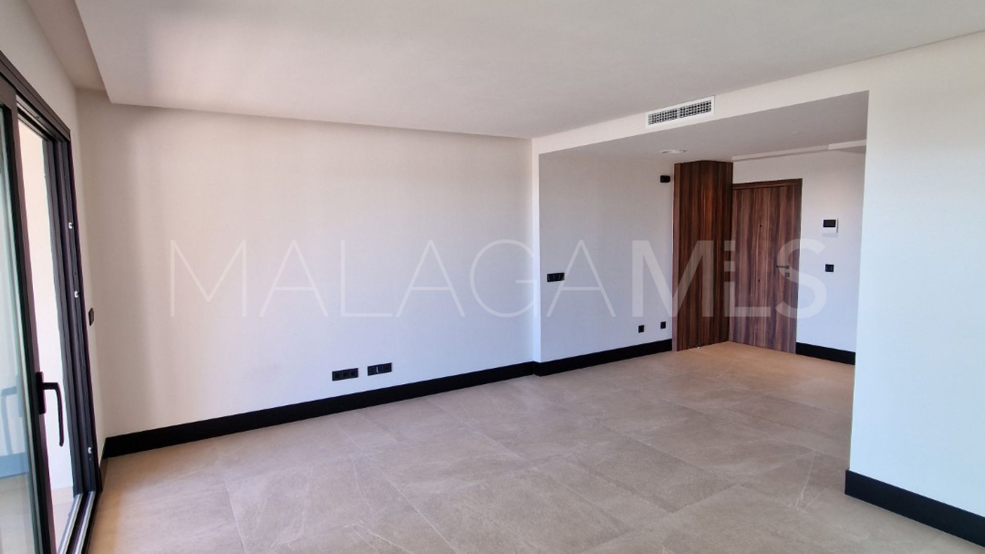 Se vende apartamento de 2 bedrooms in Nueva Andalucia