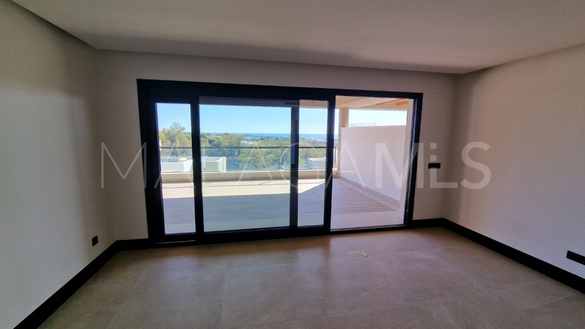 Se vende apartamento de 2 bedrooms in Nueva Andalucia