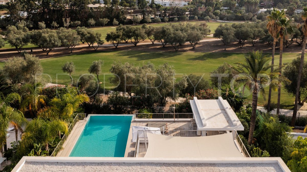 Villa with 5 bedrooms for sale in Nueva Andalucia