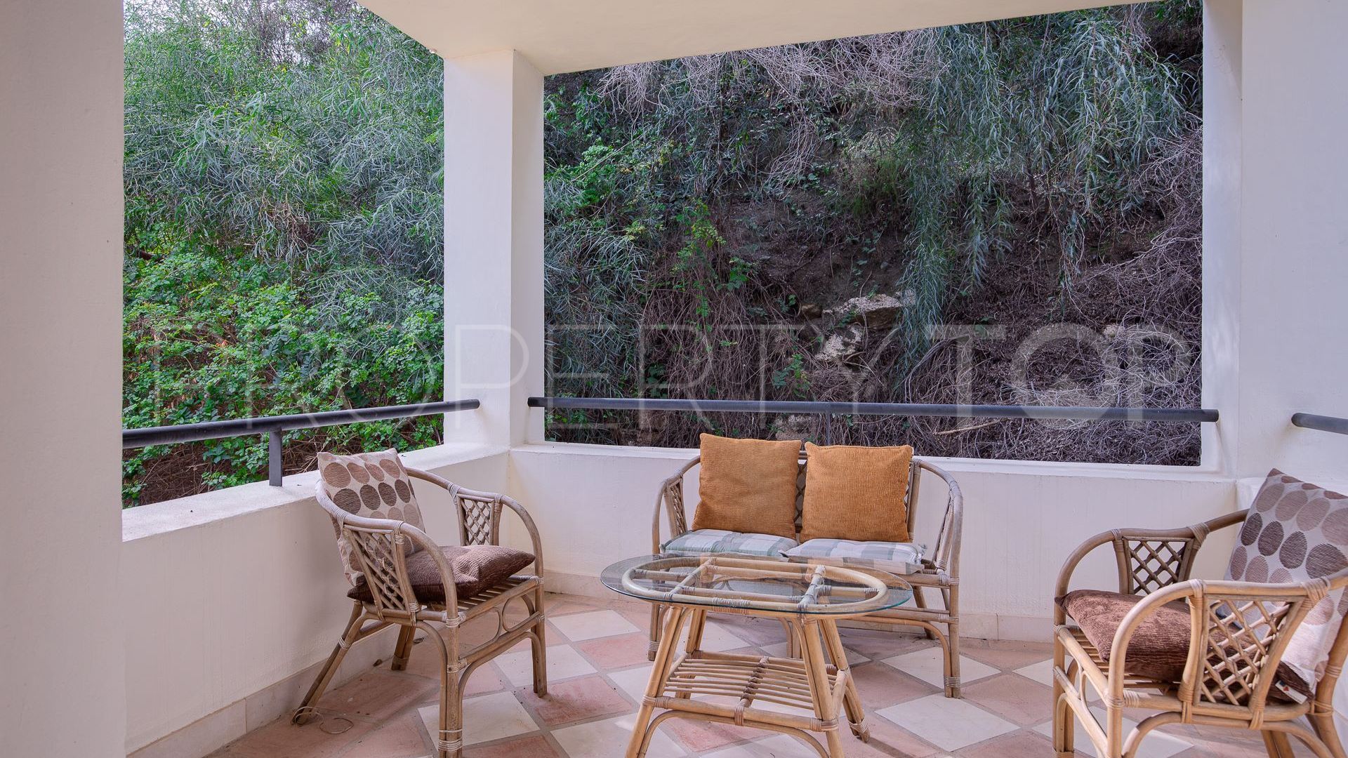 Villa en venta en Benahavis con 3 dormitorios