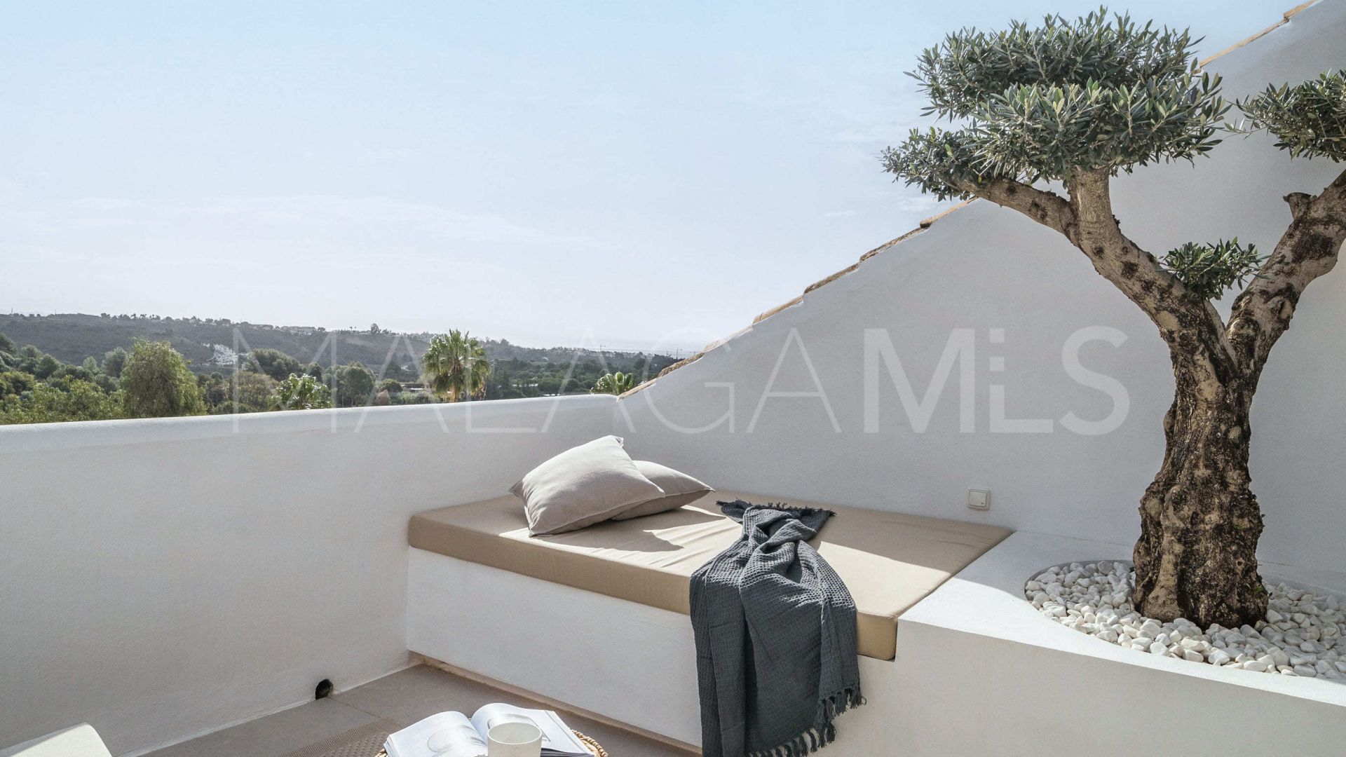 Zweistöckiges penthouse for sale in Marbella City