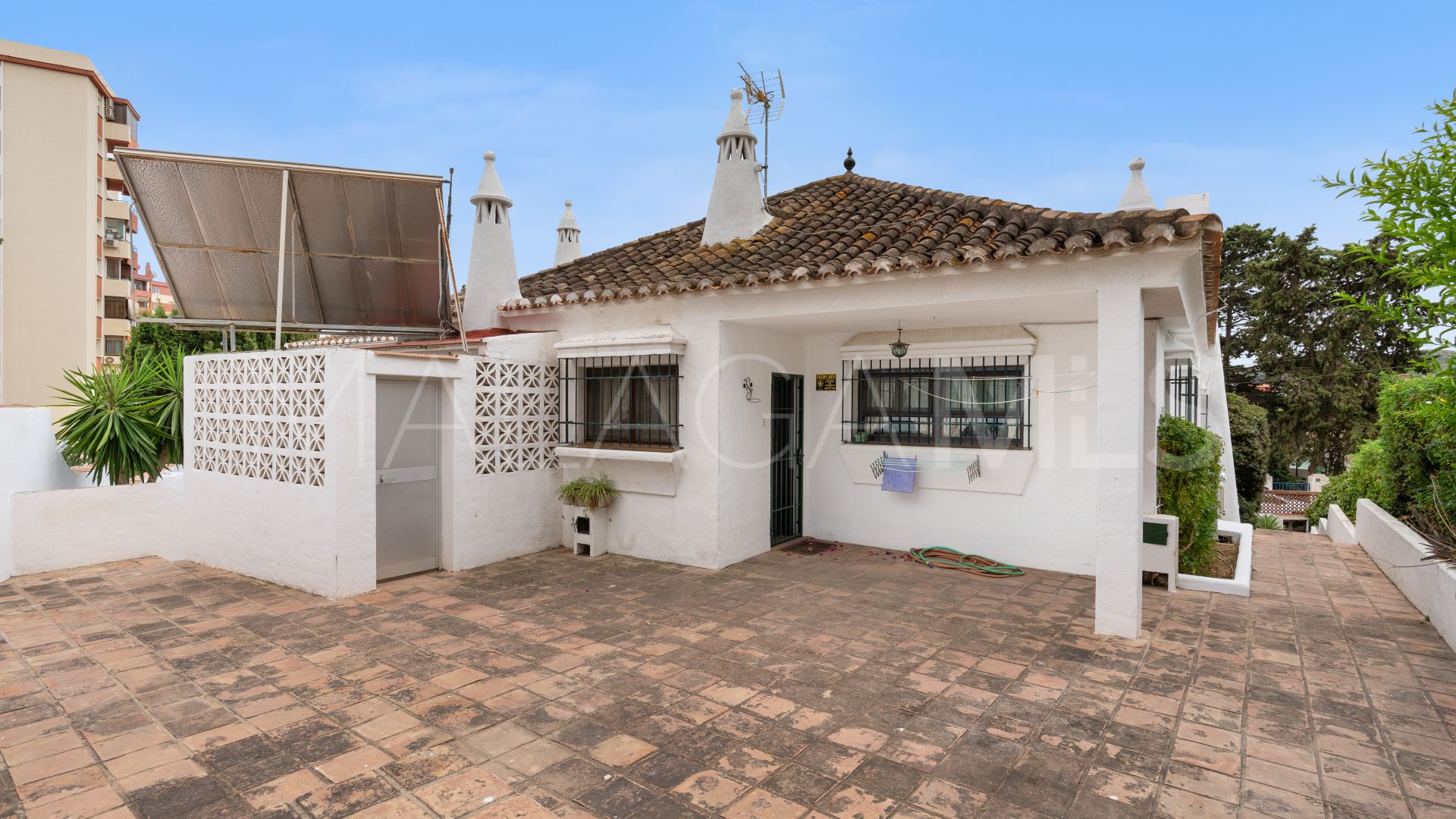 Villa for sale in Fuengirola