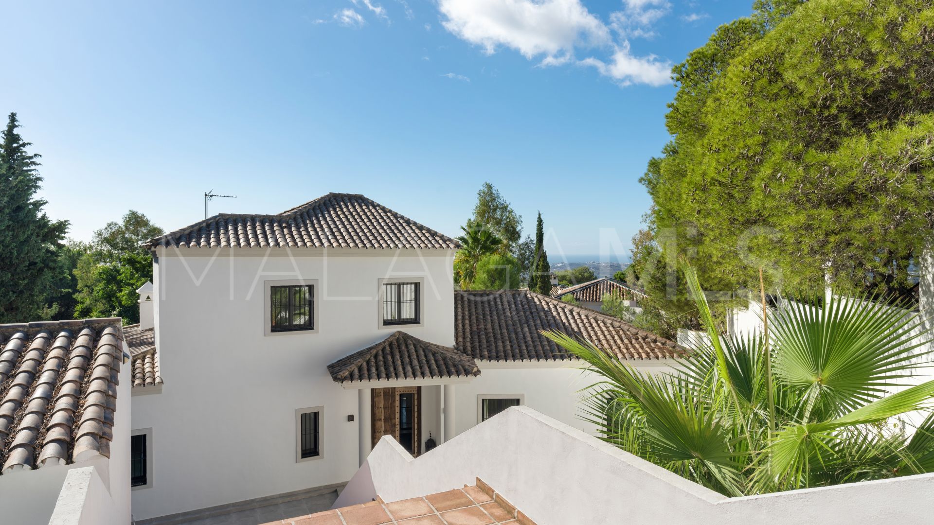 Mijas 6 bedrooms villa for sale