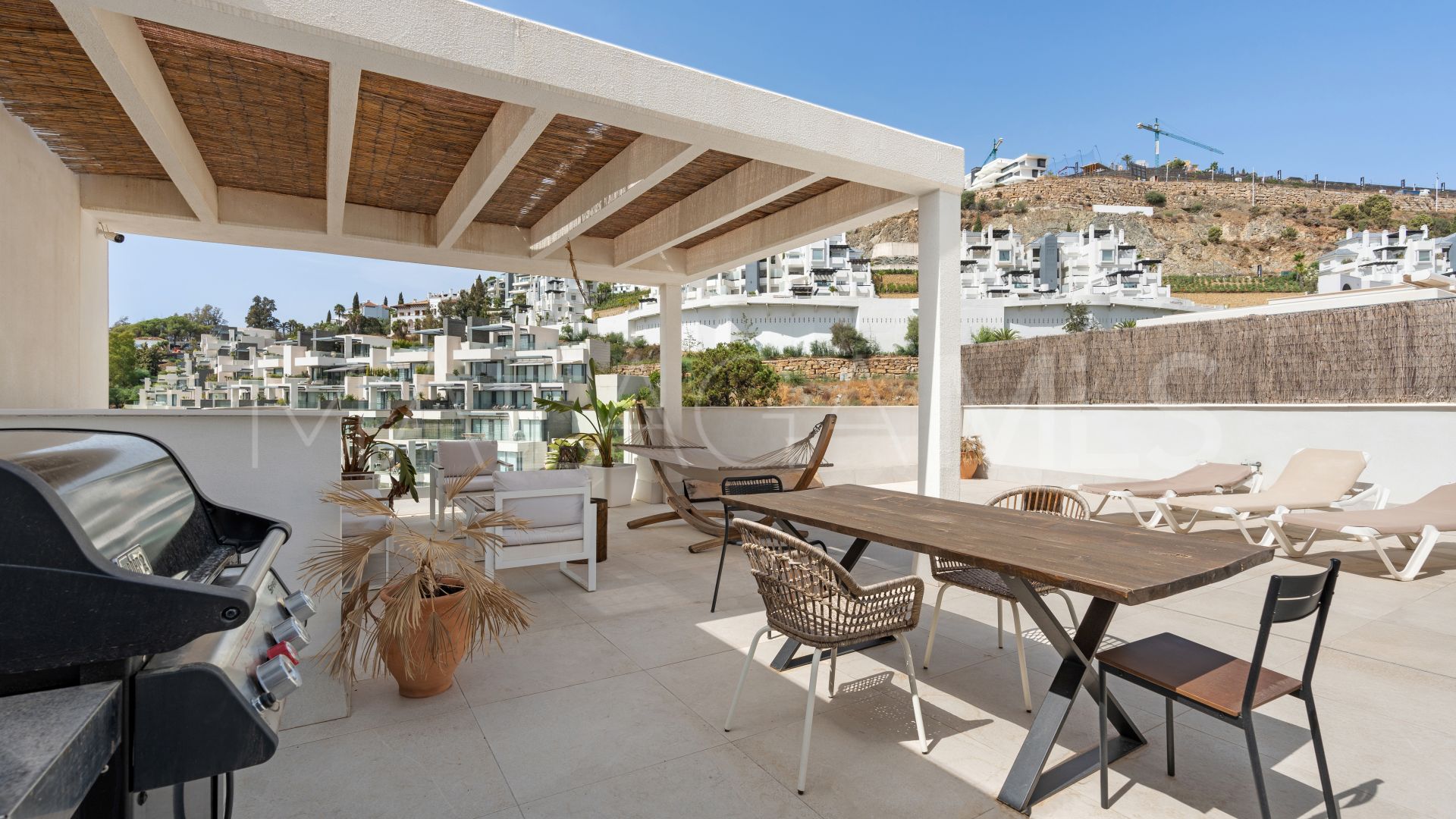 Apartamento a la venta in Benahavis