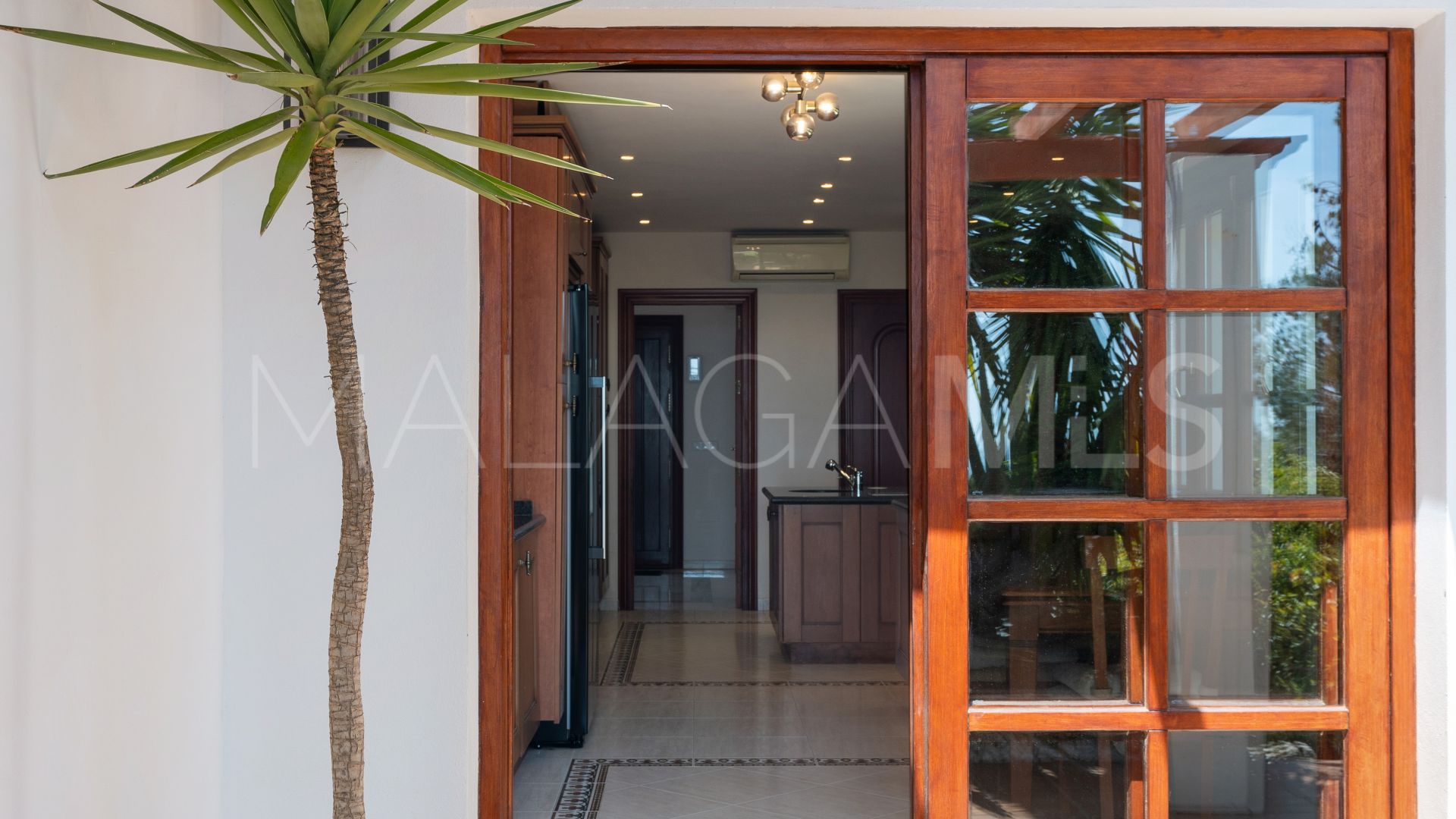 Villa for sale in Valtocado