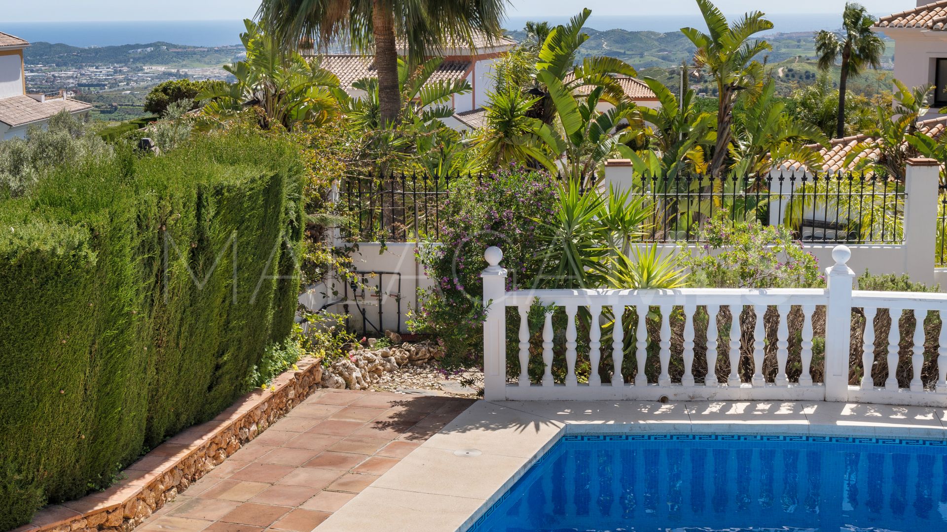 Villa for sale in Valtocado