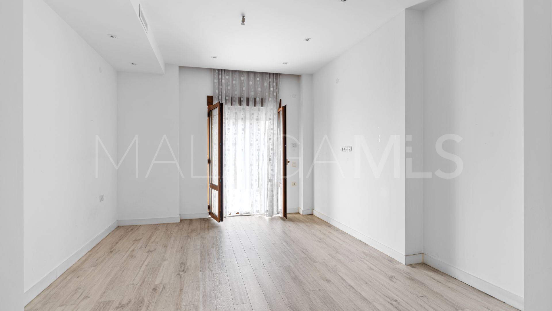 Villa for sale in Mijas