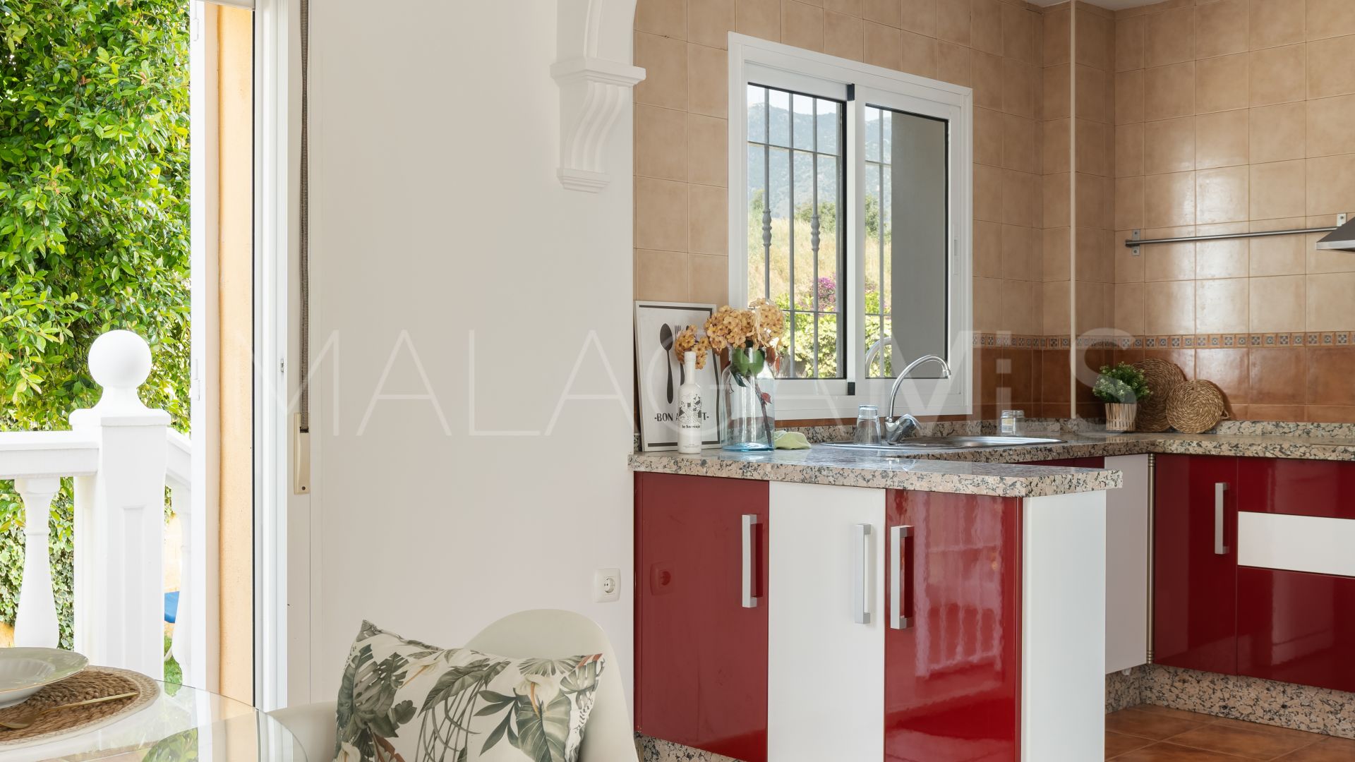 Villa for sale in Torrequebrada