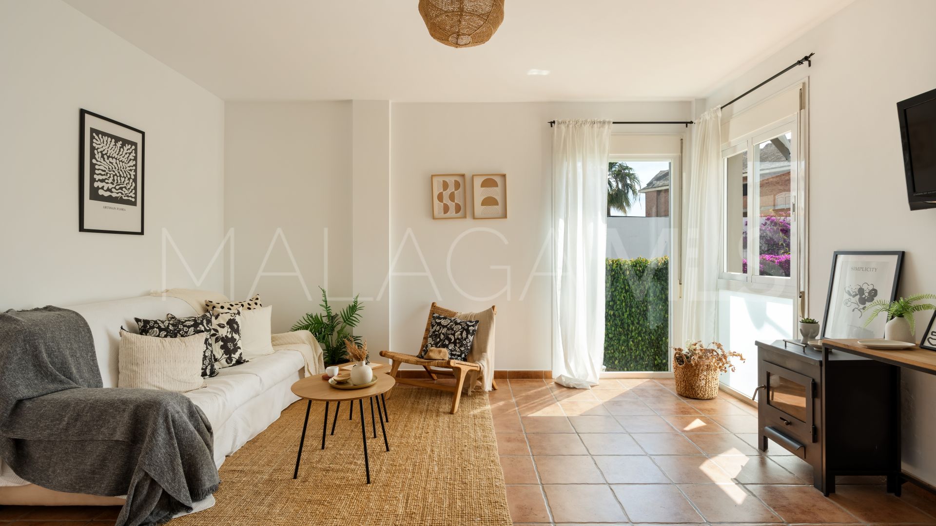 Villa for sale in Torrequebrada