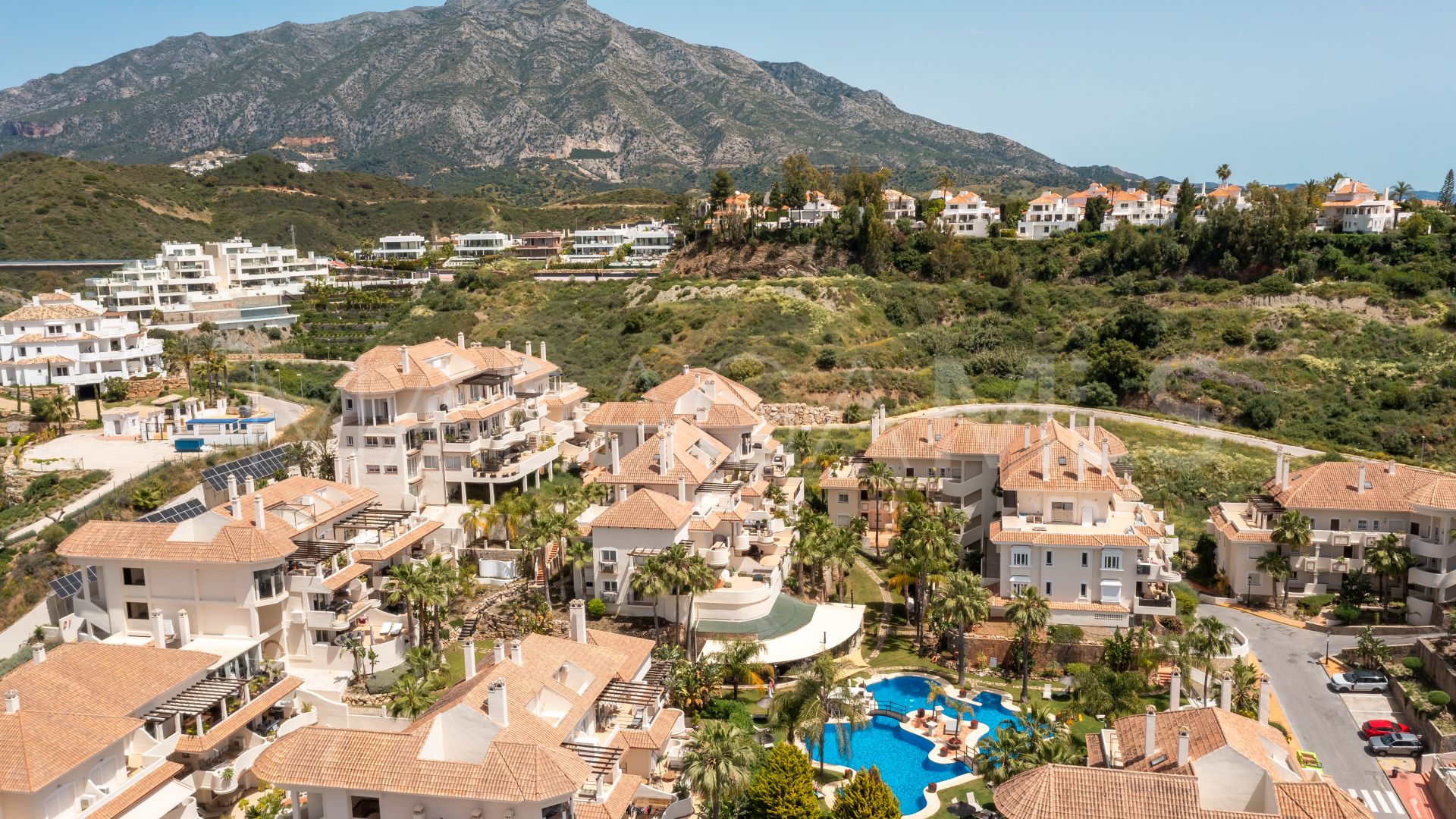 Lägenhet for sale in Nueva Andalucia