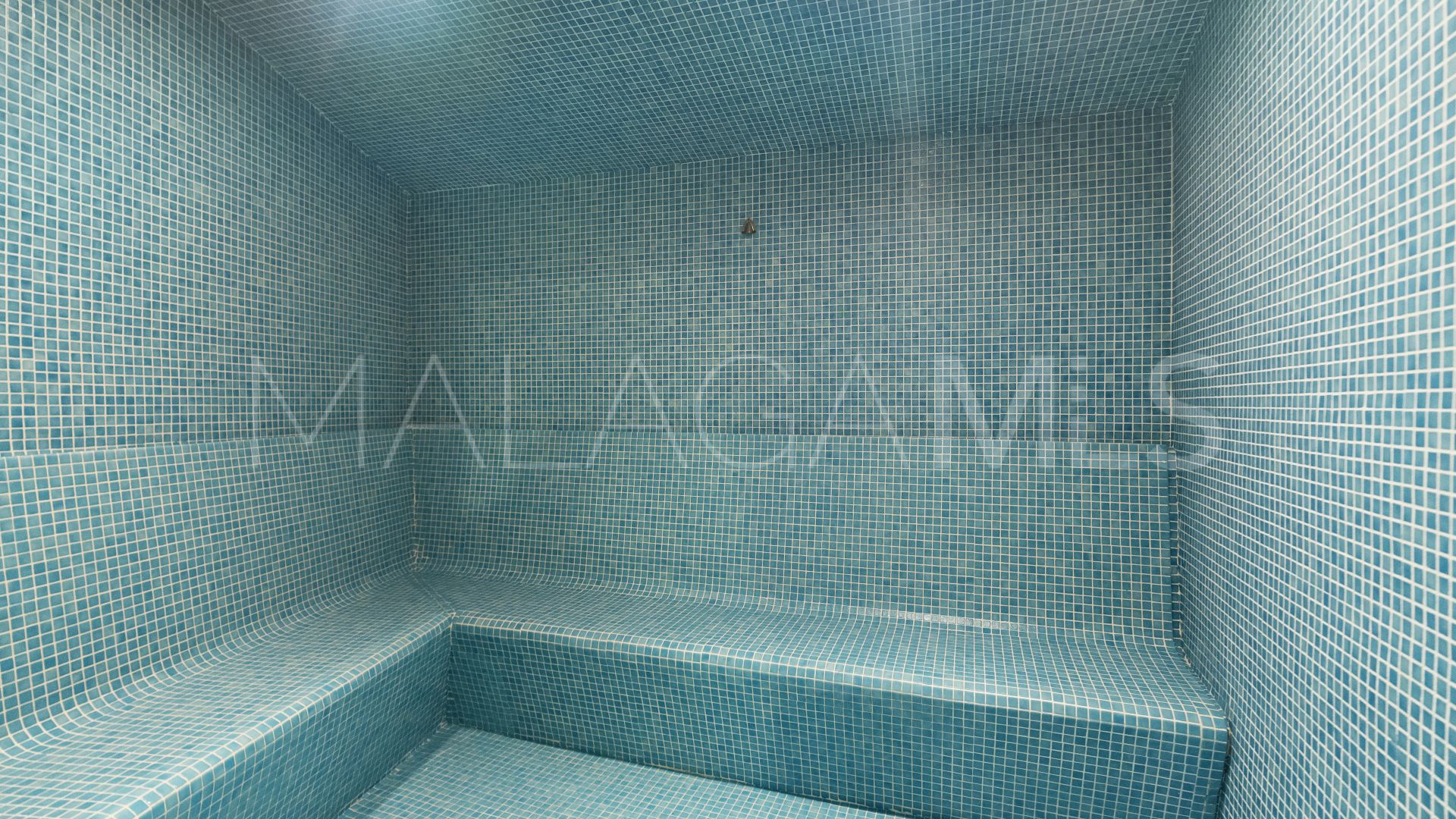Lägenhet for sale in Nueva Andalucia