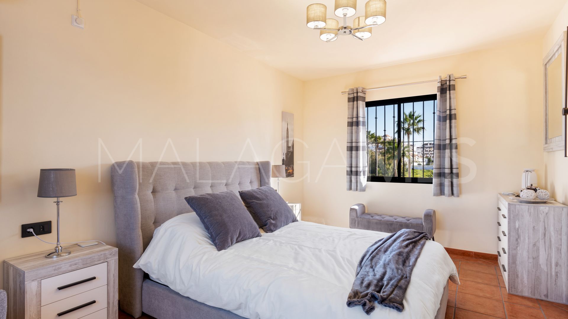 Villa for sale in Mijas Golf