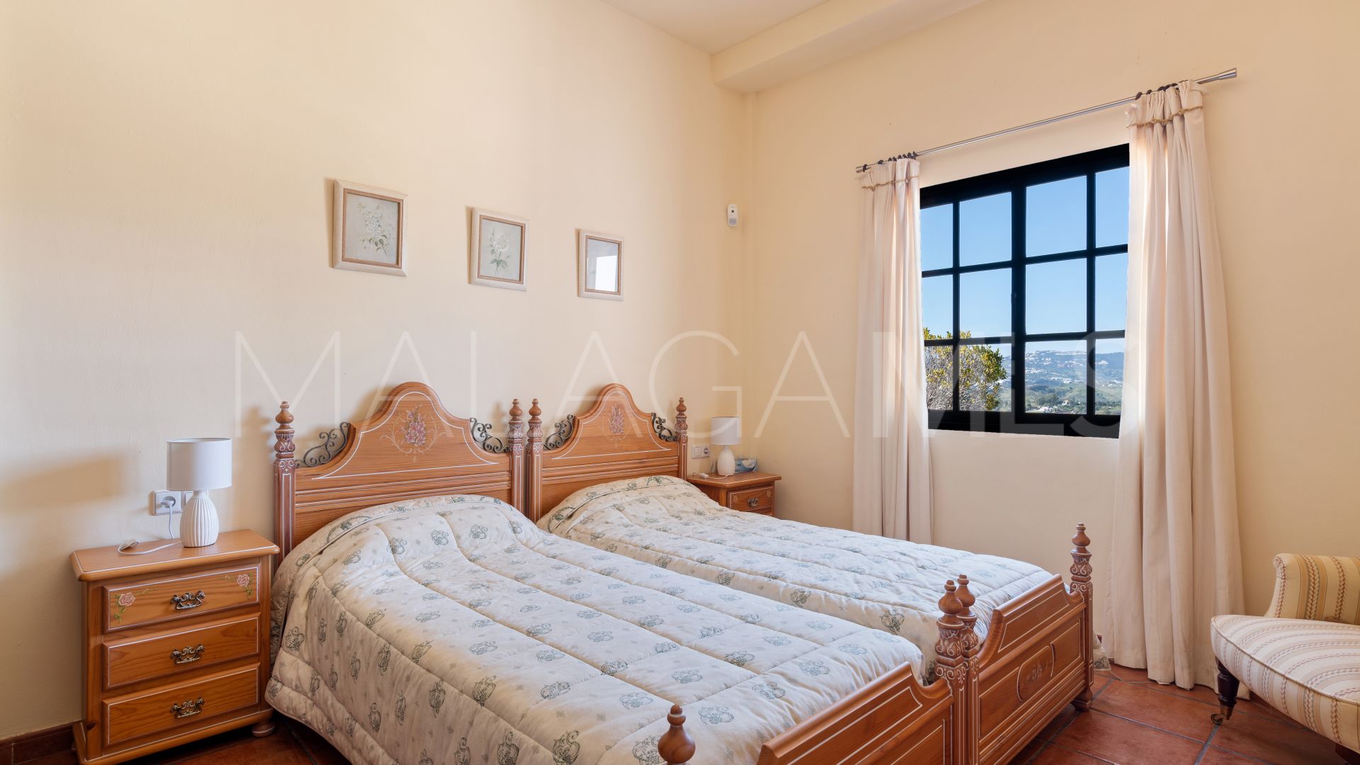 Villa for sale in Mijas Golf