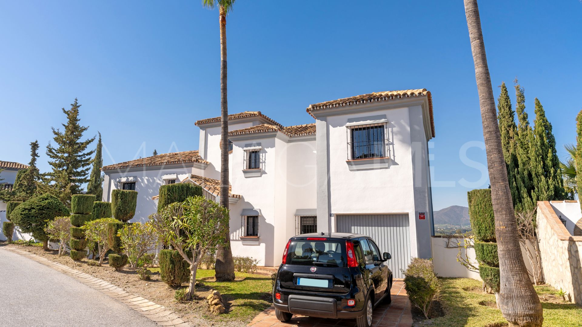 Villa for sale in Mijas Golf