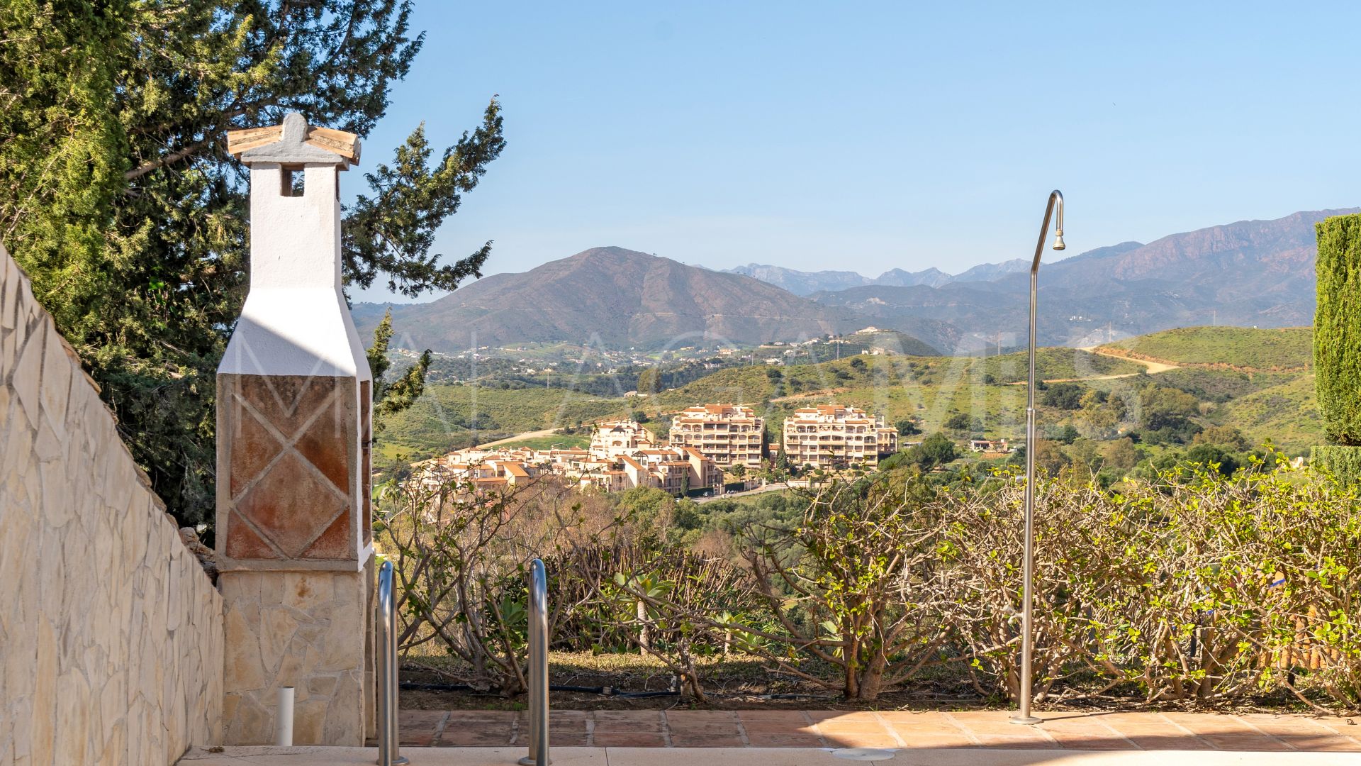 Villa for sale in Mijas Golf