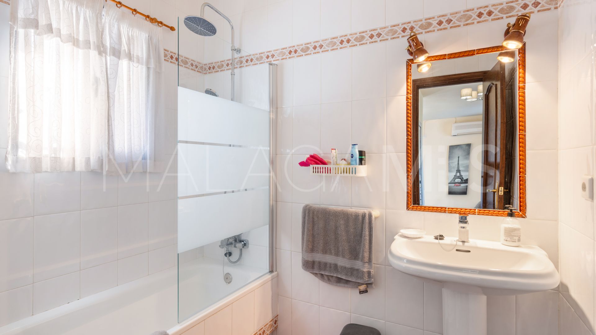Villa for sale in Mijas Golf
