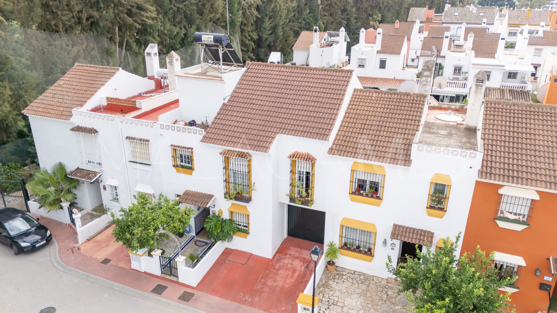 Reihenhaus for sale in Nueva Andalucia