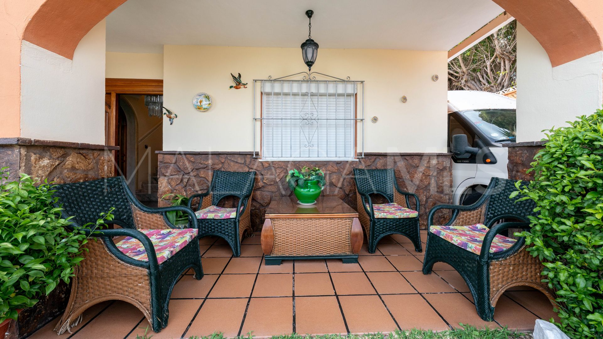 Villa for sale in El Coto with 4 bedrooms
