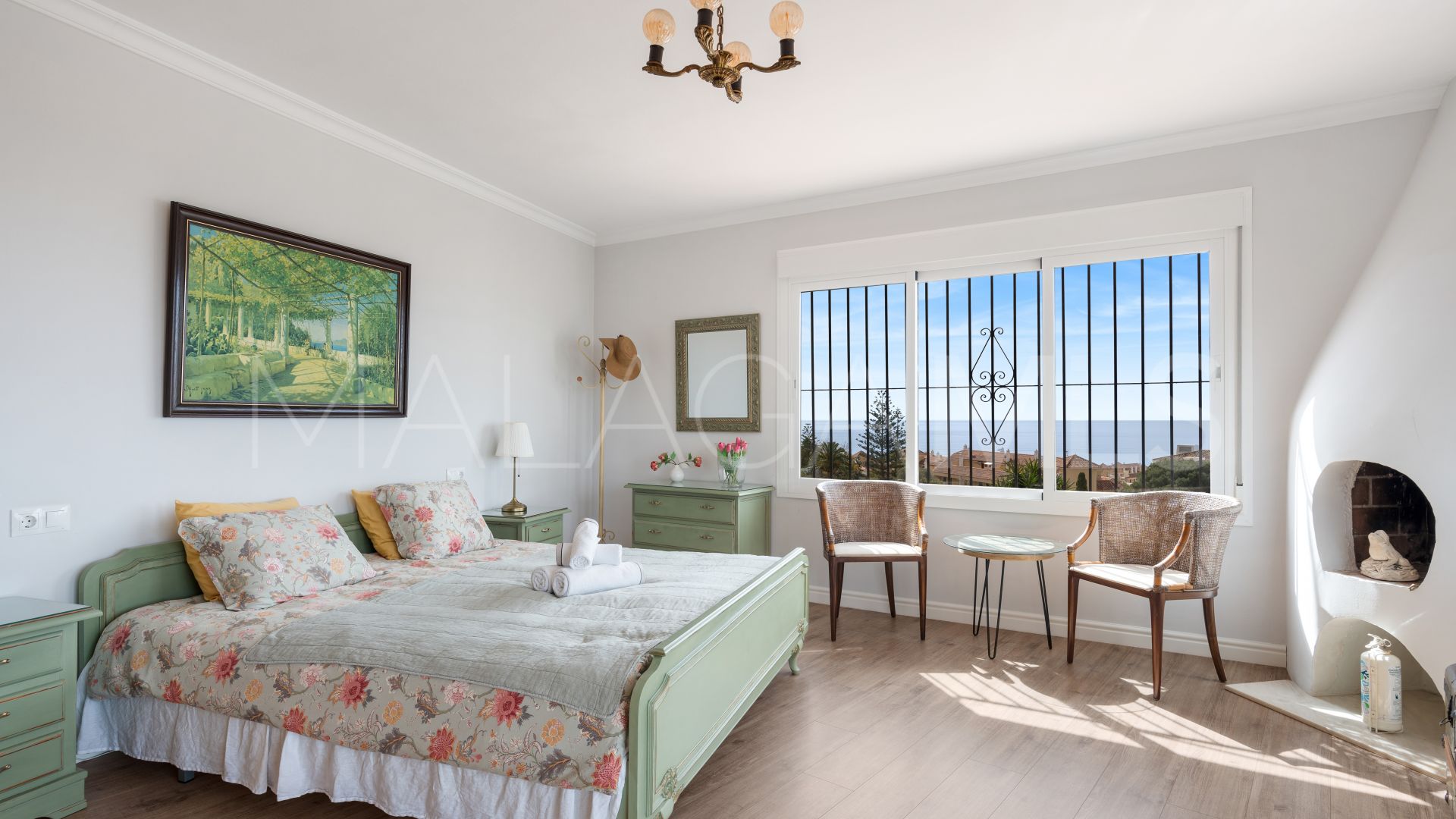 For sale villa with 6 bedrooms in Torreblanca