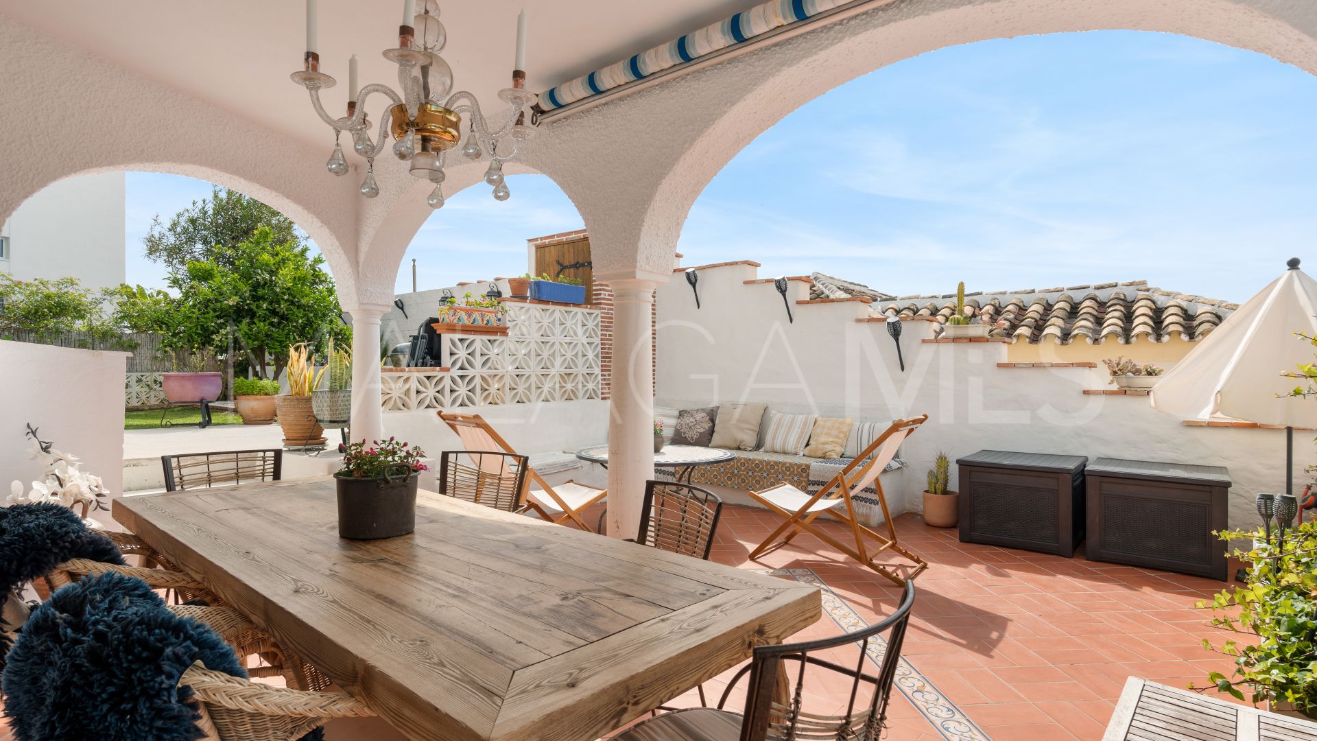 For sale villa with 6 bedrooms in Torreblanca