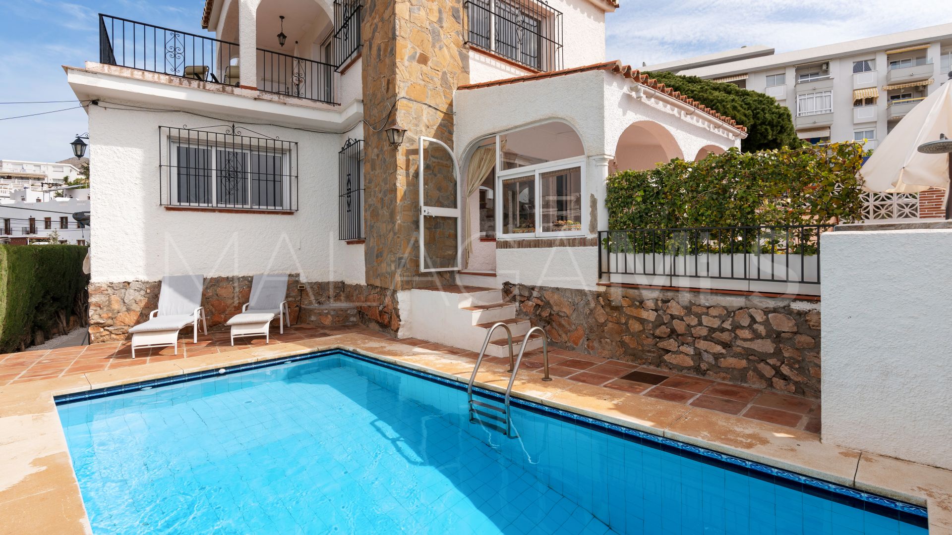 For sale villa with 6 bedrooms in Torreblanca
