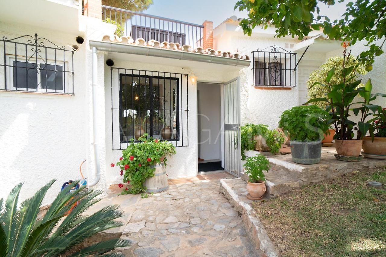 For sale villa with 6 bedrooms in Torreblanca