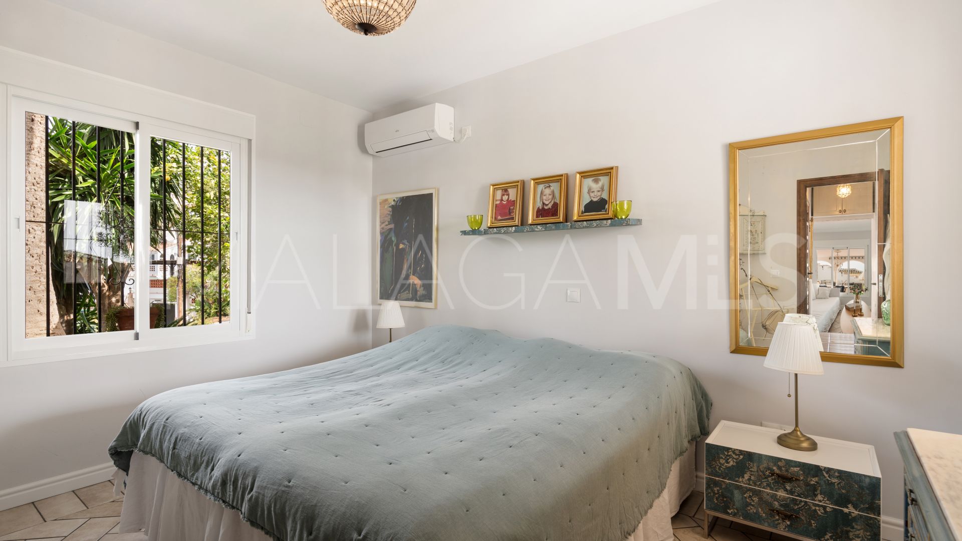 For sale villa with 6 bedrooms in Torreblanca