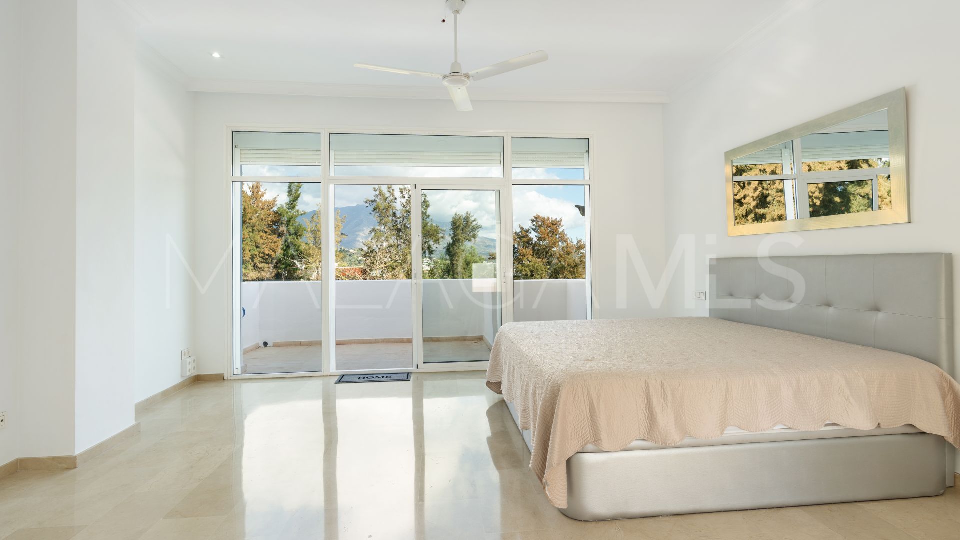 Maison de ville for sale in Marbella City