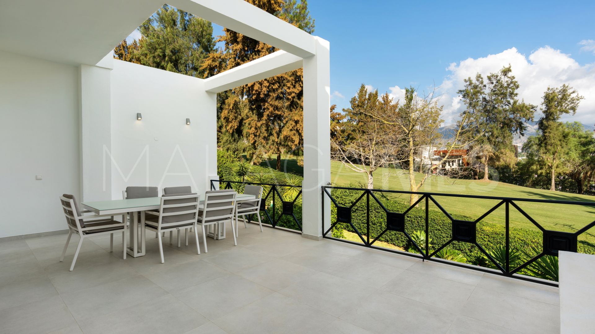 Maison de ville for sale in Marbella City