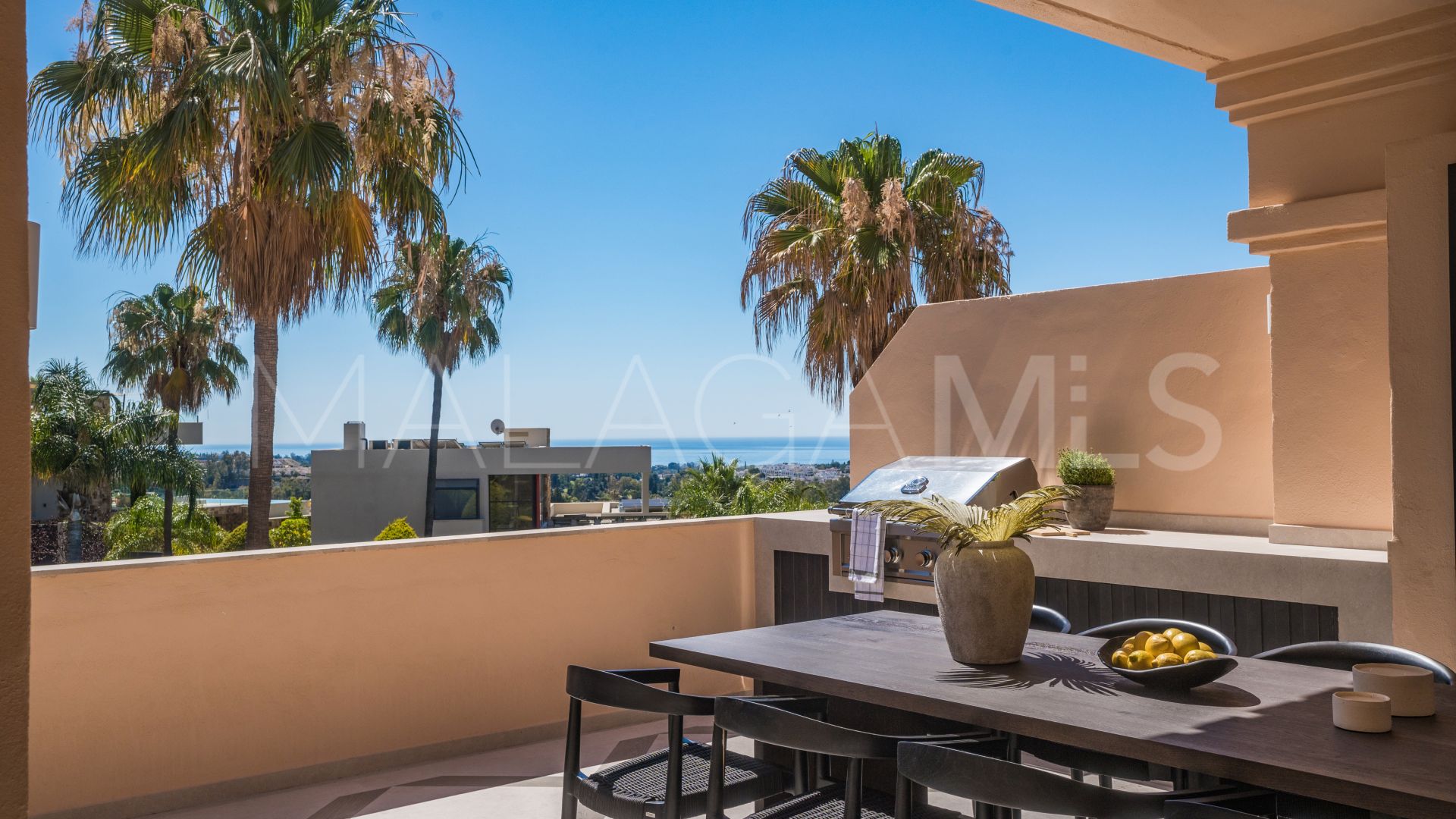 Zweistöckiges penthouse for sale in Nueva Andalucia