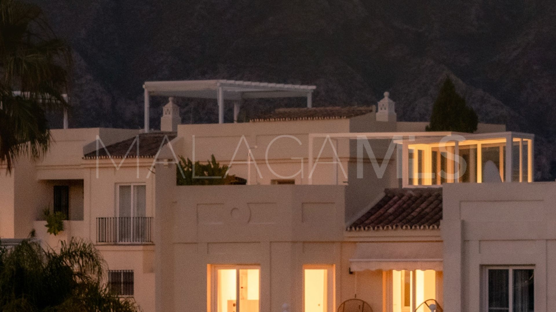 Duplex penthouse for sale in La Quinta Hills