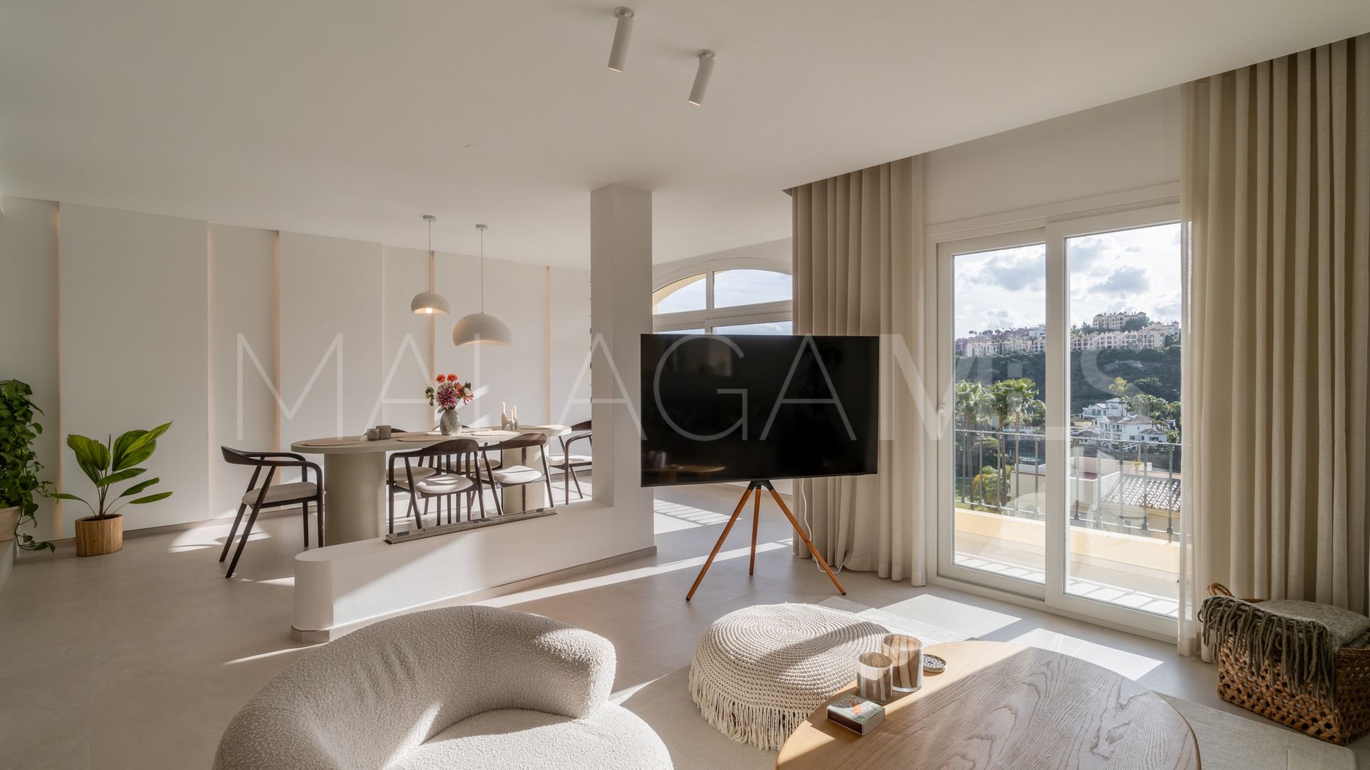 Duplex penthouse for sale in La Quinta Hills