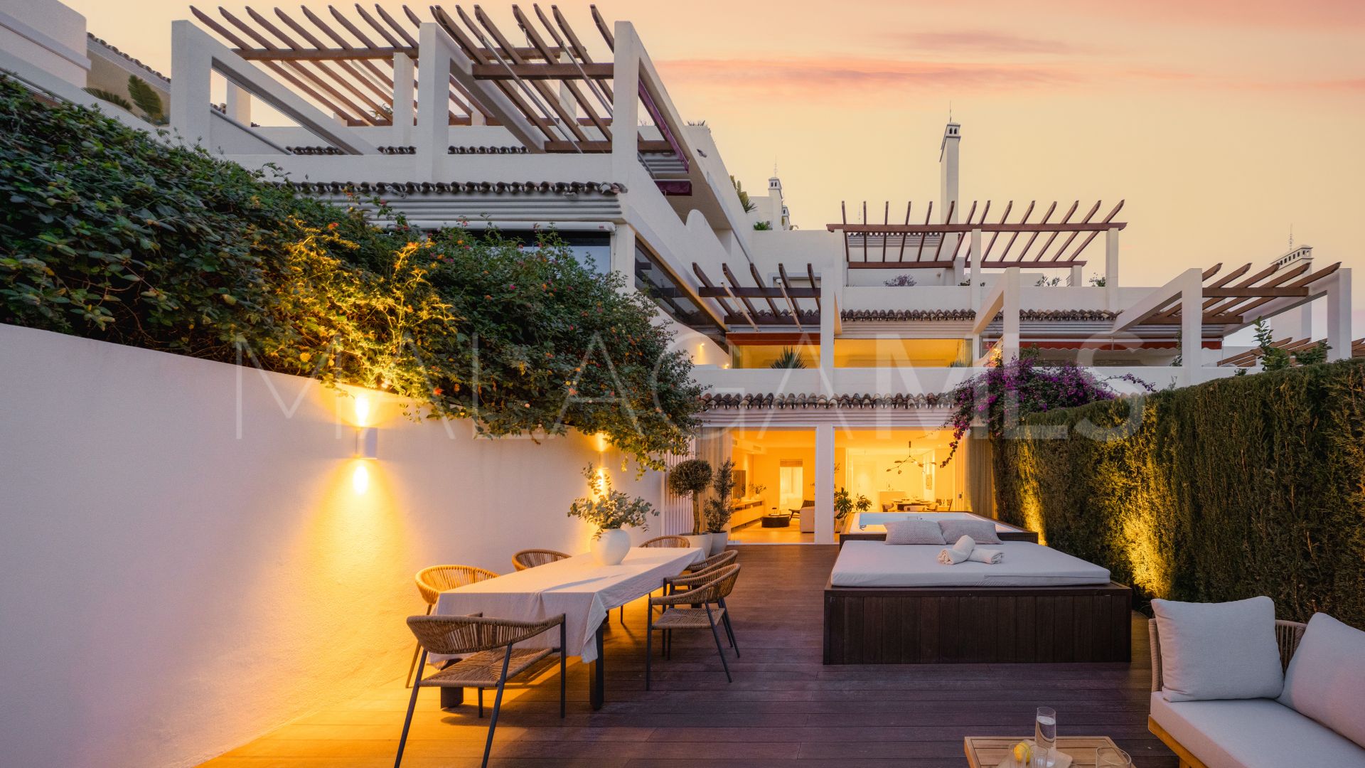 Appartement rez de chaussée for sale in Nueva Andalucia