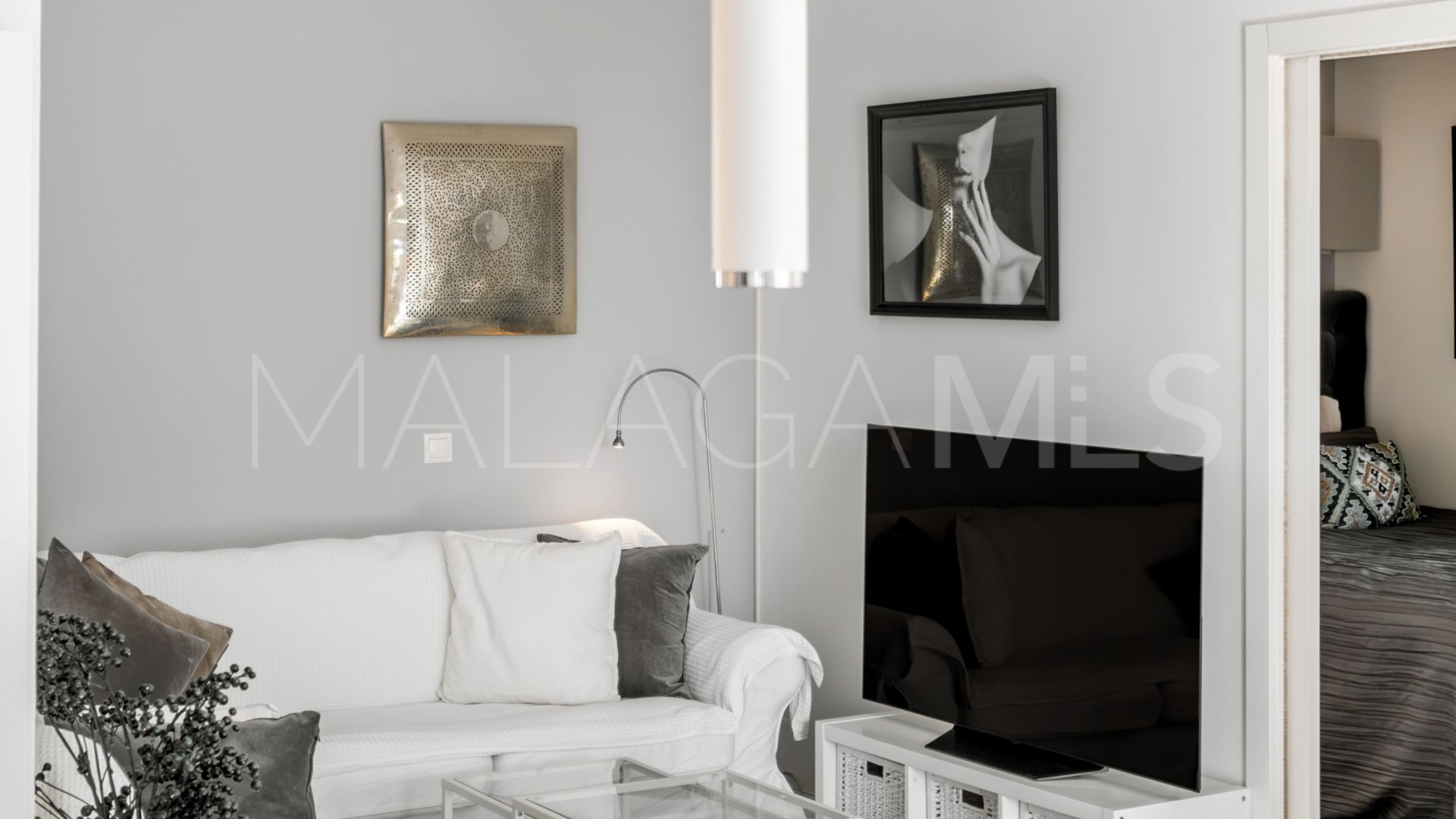 2 bedrooms ground floor apartment for sale in Rio Verde Playa