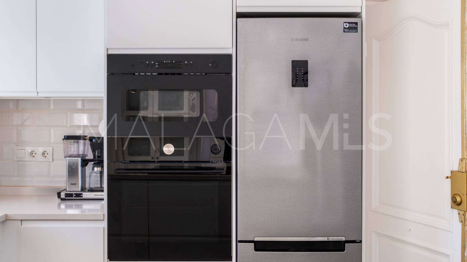 2 bedrooms ground floor apartment for sale in Rio Verde Playa