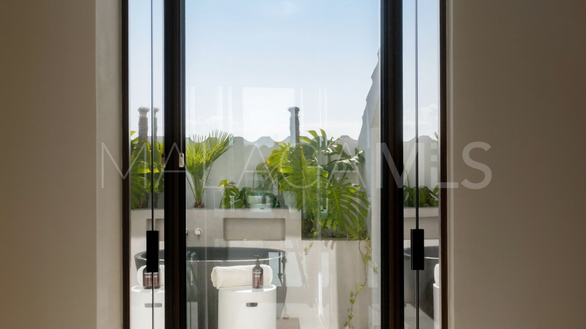 Duplex penthouse for sale in Las Lolas