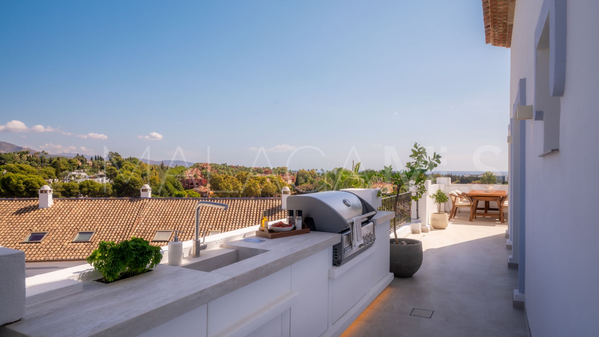 Duplex penthouse for sale in Las Lolas