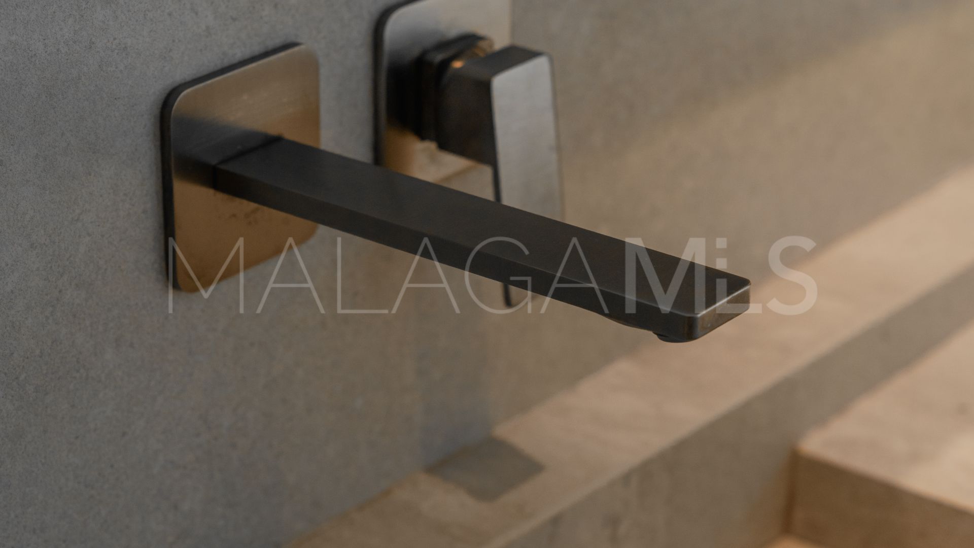 Duplex penthouse for sale in Las Lolas