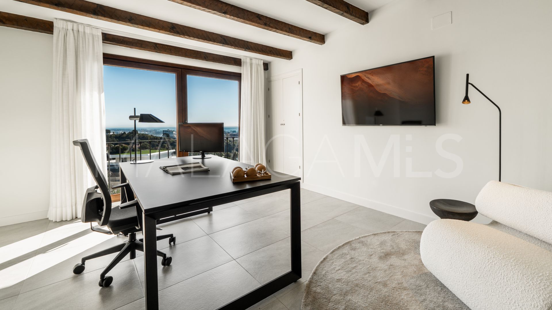 Villa for sale in Selwo with 5 bedrooms